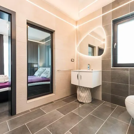 Ferienhaus Mit Privatpool Fur 8 Personen Ca 174 Qm In Srima, Dalmatien Norddalmatien Holiday home