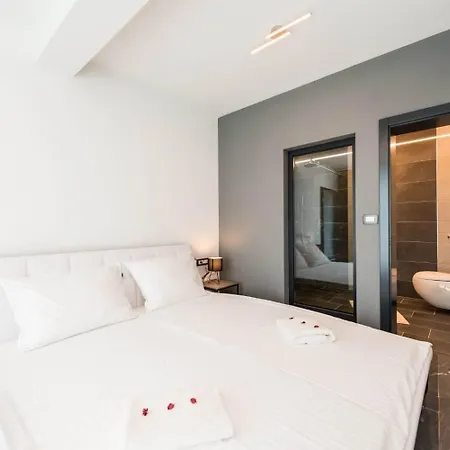 Holiday home Ferienhaus Mit Privatpool Fur 8 Personen Ca 174 Qm In Srima, Dalmatien Norddalmatien Srima